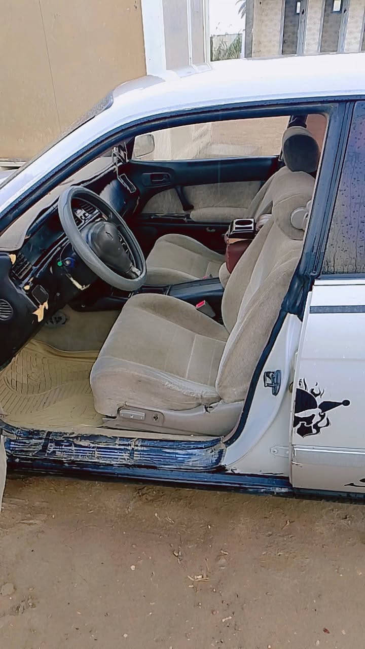 البيع لبطه منتصل لموديل 93 جهازه من كلشي رقم نكليزي  لعنوان لفلوجه سجر  ا  تفضل  متواجد على فيس*********** انتصل وتدلل
