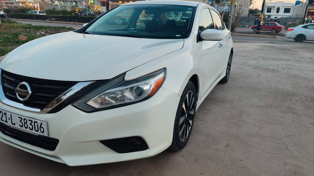 السلام عليكم
نيسان التيما 2018 SV
رقم سليمانية بسمي 

((1N4AL3AP4JC173163))

المواصفات
بصمة تشغيل
بصمة ابواب
مانع انزلاق 
تشغيل عن بعد
تحكم استيرن
مثبت سرعة 
كشن كهرباء
كاميرا خلفية 
ماشية 129
السيارة هزة و سنويه جديدة 
سنويه بسمي 
السعر118 
المكان ديالى خانقين 
 للاستفسار الاتصال
*********** خناقين, ديالى
