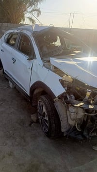 سياره توسان موديل2020 ابيع على هذي وضعيتها التواصل على الرقم 077119499...