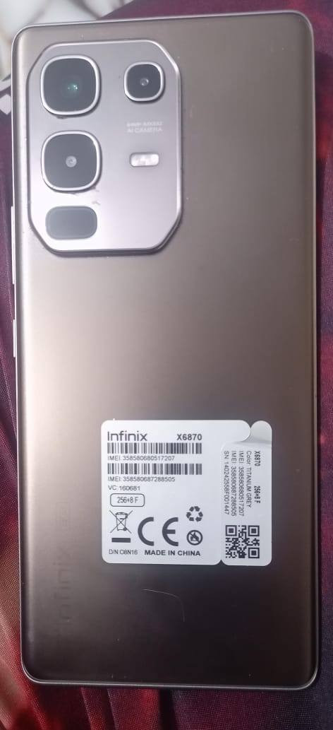 السلام عليكم جهاز للبيع اغراضة كاملة  ويا نضيف حيل اسمه lnfinix NOTE 50S 5G  مكاني بغداد الزعفرانية السعر ب300


**إذا كنت صاحب هذا الإعلان وتريد حذفه لأي سبب، رجاءا أرسل رسالة إلى الدعم الفني**
