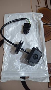 قطع غيار سيارات • للبيع