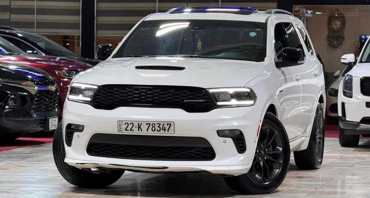 للبيع سيارة دوج دورانجو R/T Max موديل 2021، بالفئة الأعلى والمواصفات الكاملة (فل مواصفات 1/1)، بحالة ممتازة وجاهزة للاستخدام الفوري.⚙️ أبرز المواصفات:المحرك: هيمي HEMI ذو 8 أسطوانات بسعة 5.7 لتر (قوة وعزم جبار).المقصورة: ثلاثة صفوف من المقاعد الجلدية (7 ركاب) مزودة بنظام التدفئة والتبريد، مع الشاشة الكبيرة.الأنظمة الذكية: ، حساسات، ونظام التشغيل عن بُعد.الضمان: المحرك، ناقل الحركة (الكير)، والتكييف بشرط الفحص الكامل.🛠️ حالة الهيكل (البدي):السيارة تعتبر لقطة ونظيفة جداً؛ حيث يقتصر الضرر على قطعتين فقط (قطعة صبغ واحدة، وقطعة أخرى مستبدلة بنفس اللون).باقي أجزاء السيارة بالكامل (ليبل واحد) وعلى الفحص، مما يضمن لك القيمة الحقيقية مقابل السعر.💰 السعر المطلوب: 29,000$ (290 ورقة).📍 📞 للشراء والاستفسار:يرجى الاتصال مباشرة أو المراسلة عبر الخاص:***********

تنويه للمشترين: السعر ليس غالياً بالنظر إلى نظافة السيارة؛ فالضرر عبارة عن قطعة صبغ واحدة فقط، وليست ثلاث أو أربع قطع صبغ كما في السيارات الأخرى المعروضة بالسوق.
