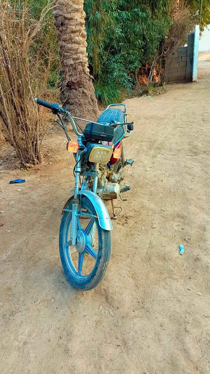 دراجه جني عدل موديل ٢٠١١ اوراق كاملة امراوس وبيع سعر ٢٥٠ وبي مجال عنوان الخالص هبهب رقم الهاتف ***********
