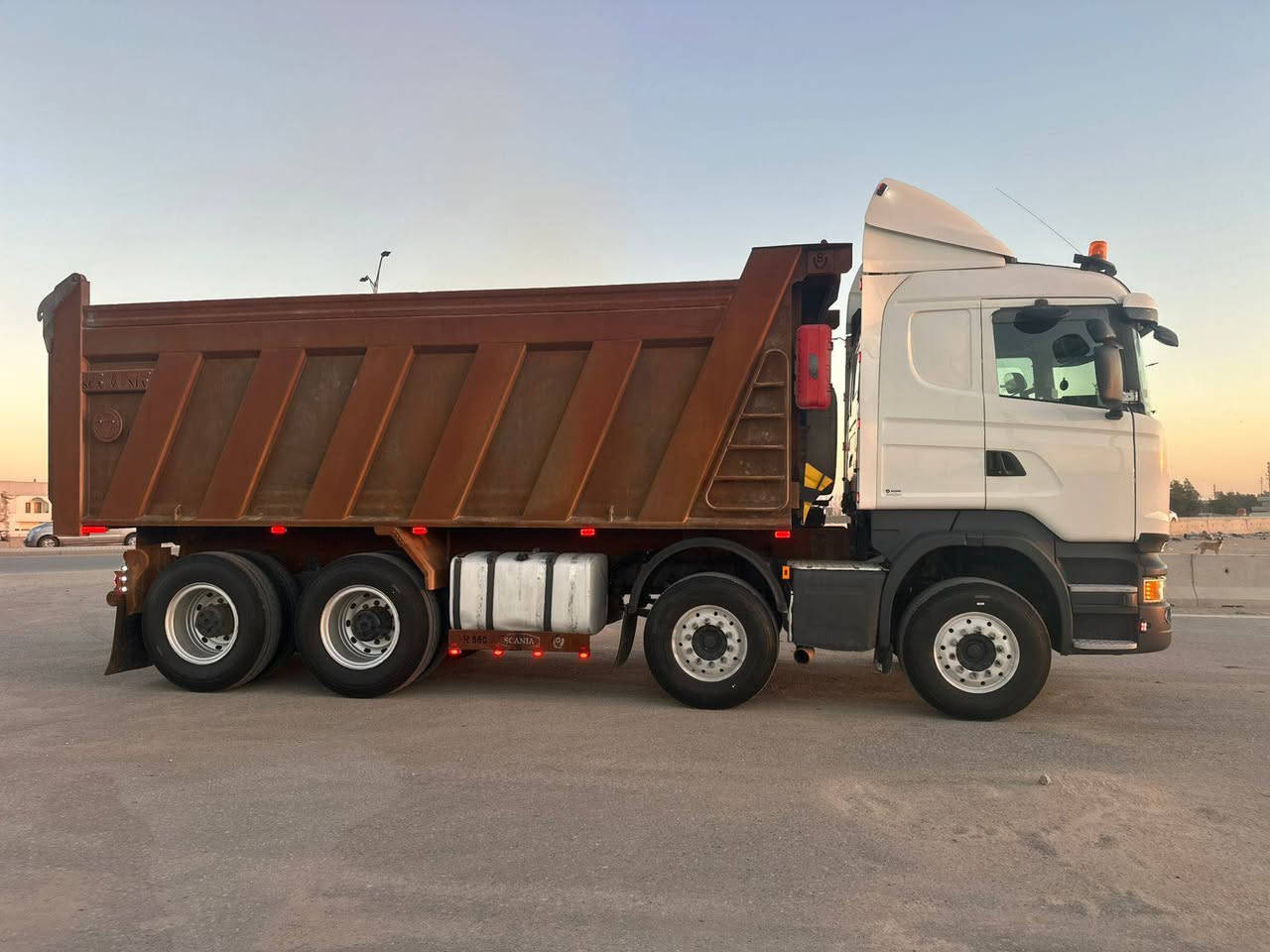 سكانية للبيع موديل2016
أربيل بإسمي
دخول جديد,تفصال جديد
مكينة8,مجموعة كرسي عالي
عقرب بلاد,تخم تاير,گير اوتوماتيك ,راجزO
سيارة ما مشتغلة شي قليل
جاهزة من كلشي
السعر7دفتر
رجاءا المو شراي لا يتصل
***********
