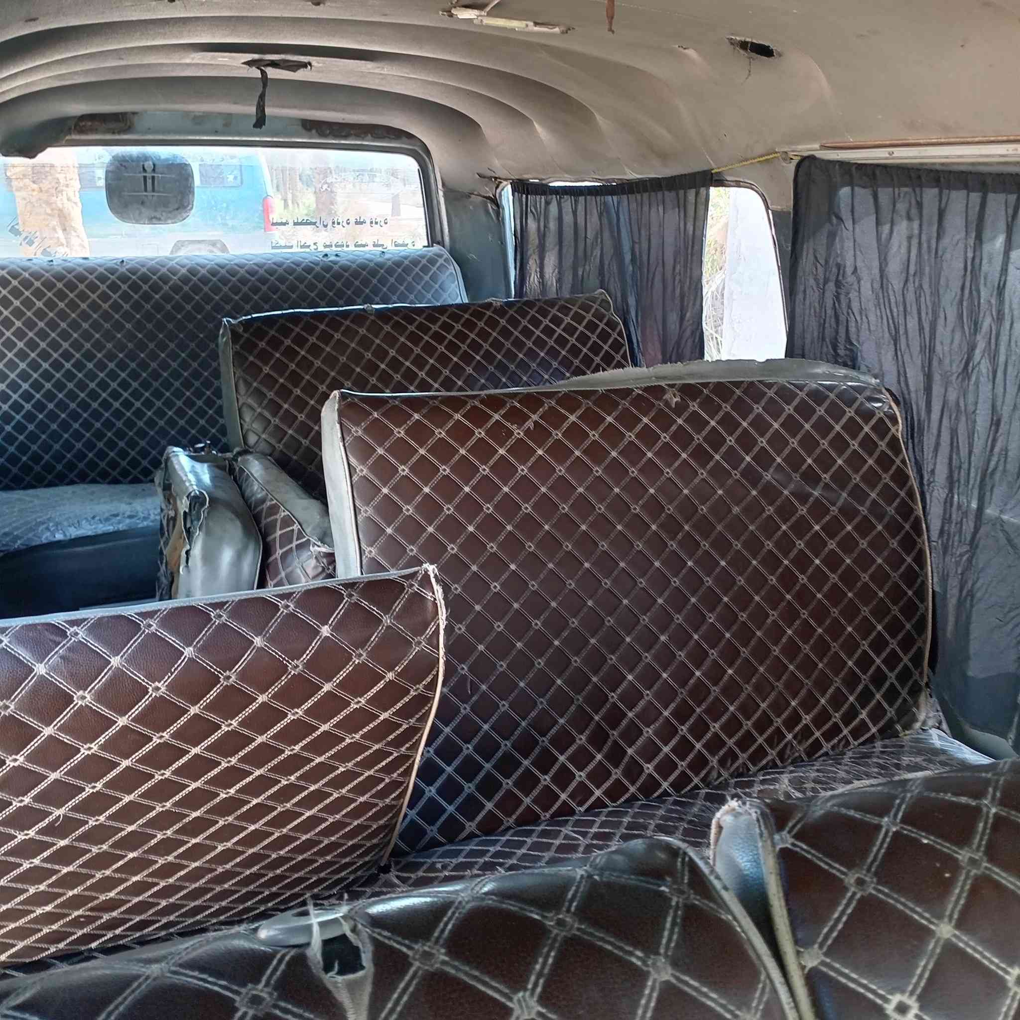 سلام عليكم كيه بسته للبيع موديل ٩٤ رقم ألماني سياره جاهزه كبل للشارع مكينه وكير حداديه تخم تاير مشط وبور كهربائيات كله جديد المزيد من المعلومات اتصل علا رقم وبيك خير ودلل *********** سعره ٢٢ وبيه مجال
