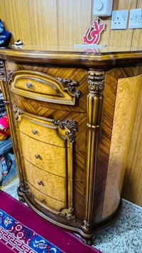 غرفة ماليزي • درجة أولى • دولاب ٦ باب