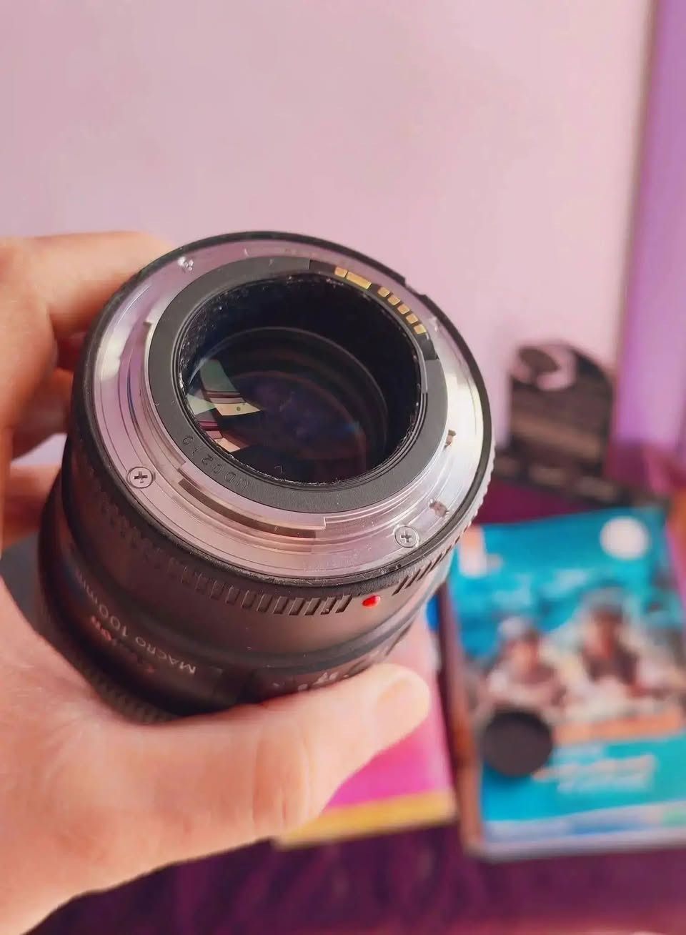 لينس Canon 100 macro lens 
العدسة بحالة جديدة زيرو


**إذا كنت صاحب هذا الإعلان وتريد حذفه لأي سبب، رجاءا أرسل رسالة إلى الدعم الفني**