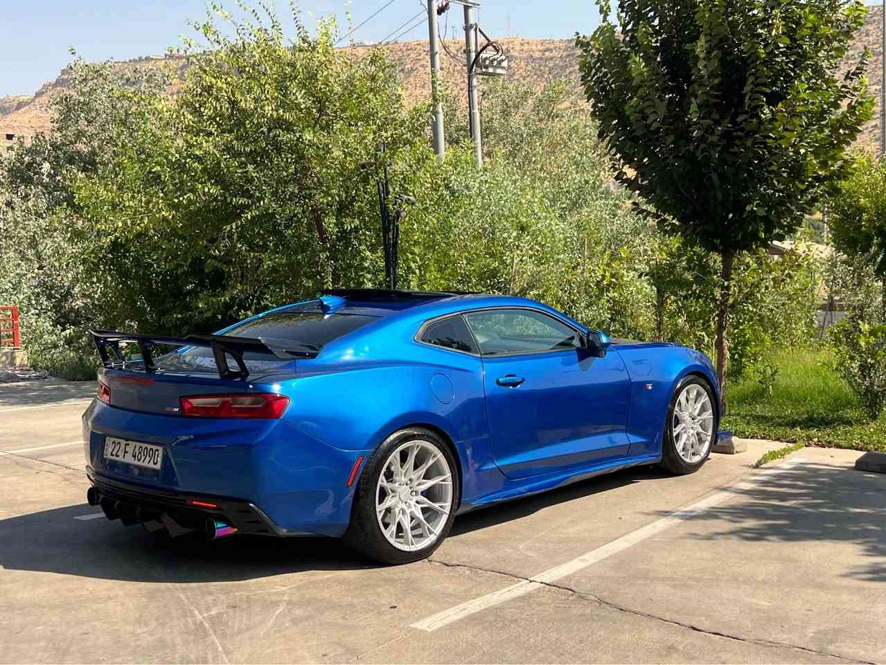 CAMARO 2017 V6 3600 1/1

السعر 112. بيع و مراوس حسب القناعه
*********** واتس
نسخة الفيفتي FIFTY 
كمارو لون مميزن بلادي 💙
سياره بسمي تحويل وكال شرط
سنوية هزه جديد لحد 31
كير محرك كهربيات كلها شرط
ماشيه 88 الف ميل  
اربع وضعيات قيادة 
بصمة و سلايد تشغيل وأبواب 
تشغيل عن بعد 
شاشة + كار بلي + اندرويد اوتو 
كامره دوارة
صقف روززز و داخل بواب دشبول ليت تحكيم بلموبايل
لايتات زينون اصلي و داخل احمر
تحكم ستيرن كامل 
شفتات كير ورة الستيرن 
كير 8 نمر مكفول اوتو +.
تاير تو سايز 
صبغ 5 قطع جهت سكن بدون اي دواخل صور حادث موجد 
(***********) واتس موجد 
السعر 112. او مراوس حسب القناعه دهوك, العراق
