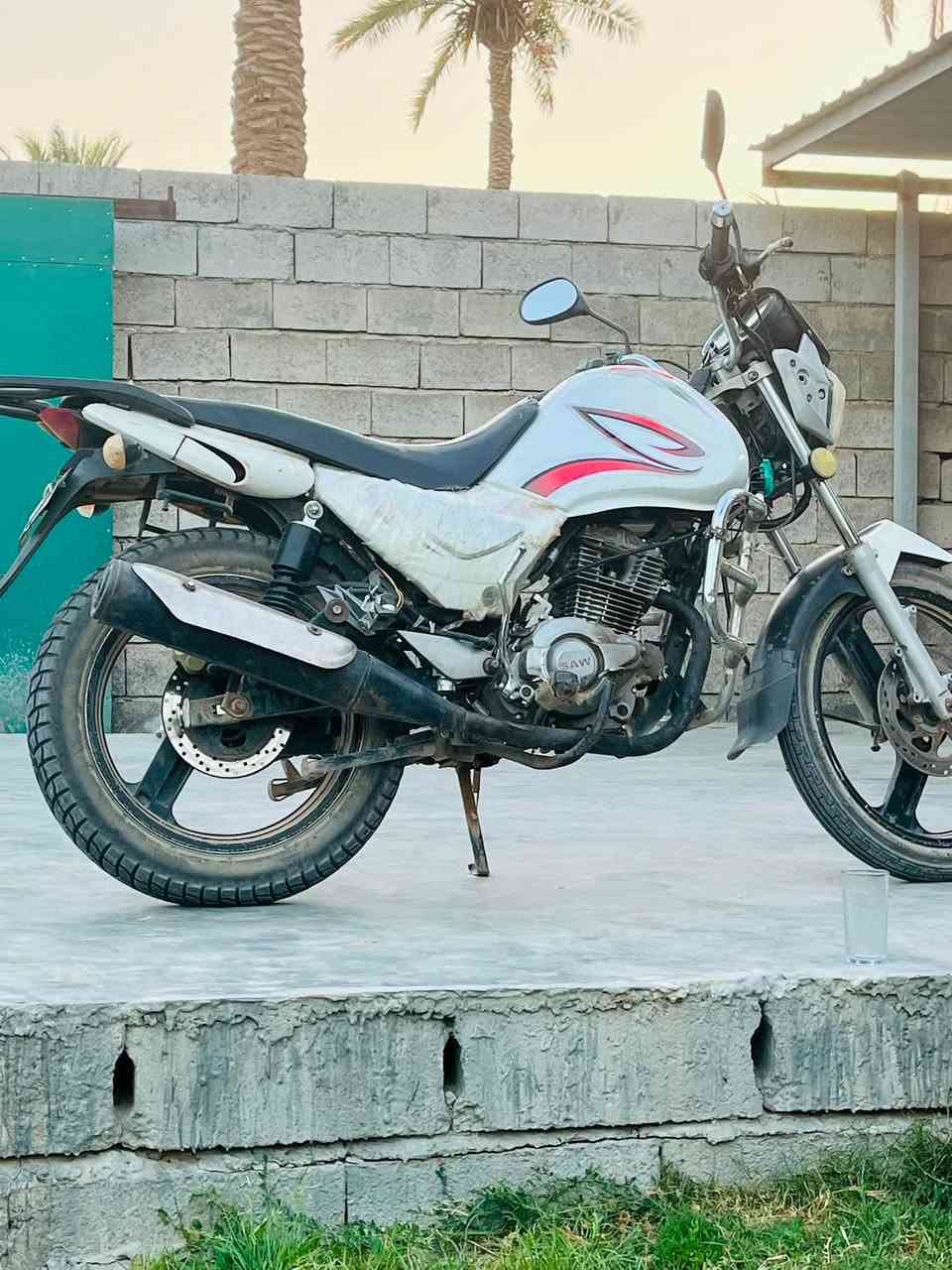 سنكي للبيع موديل 18لاتنقيص ولا تبخير دراجه حلوه مرتبه كهربائيات كلها شغاله السعر 575وببه مجال العنوان الضلوعيه الحردانيه ***********
