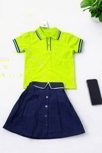 ملابس اطفال patpatبسعر4الف فقط للحجز عن طريق الواتساب 07710327106