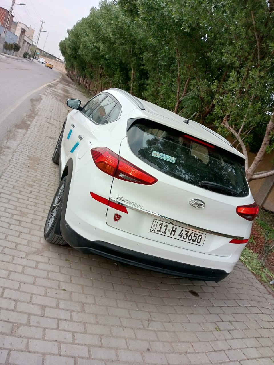 هونداي توكسان موديل 2020 خليجيه ☘️كفاله عامه عدة بارد بسيط مكفول من الصبغ والتبديل والفتح عدا البارد بسيط السيارة جديدة كلش وجاهزة من كلشي
المواصفات 
✅بصمه..
مري شفط..
تبريد خلفي امامي..
✅ماشيه 75 الف 
ويل كب.. 5
محرك 2000 دوش..
كراسي 2 كهرباء..
بصمات 2 وياها..
داخل لونين 
داخل صاج 
كشنات جلد 
كامرة دوارة أمامية وخلفية 
شاشة 
لايت عدسات 
يدات نيكل 
✅وبعد مواصفات اخرى 
الموقع بغداد
💲السعر خااص 💲
الاتصال ***********
