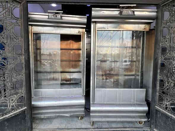 شوايات دجاج محشي ومشوي للبيع شوايات تكمة ستيل عدد ٨
للاستفسار 
 ***********
