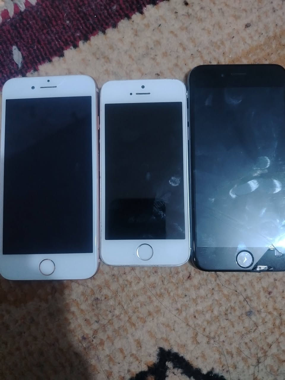سلام عليكم للبيع 
طافيات عوزهن بطارية متروكات هواي صالهن
اجهزتي مخرجهن من اليكلود يعني ما بيهن حساب
ايفون 8 و 6 و 5s
السعر 60 الف كلهن
مكاني بغداد مدينة الصدر


**إذا كنت صاحب هذا الإعلان وتريد حذفه لأي سبب، رجاءا أرسل رسالة إلى الدعم الفني**