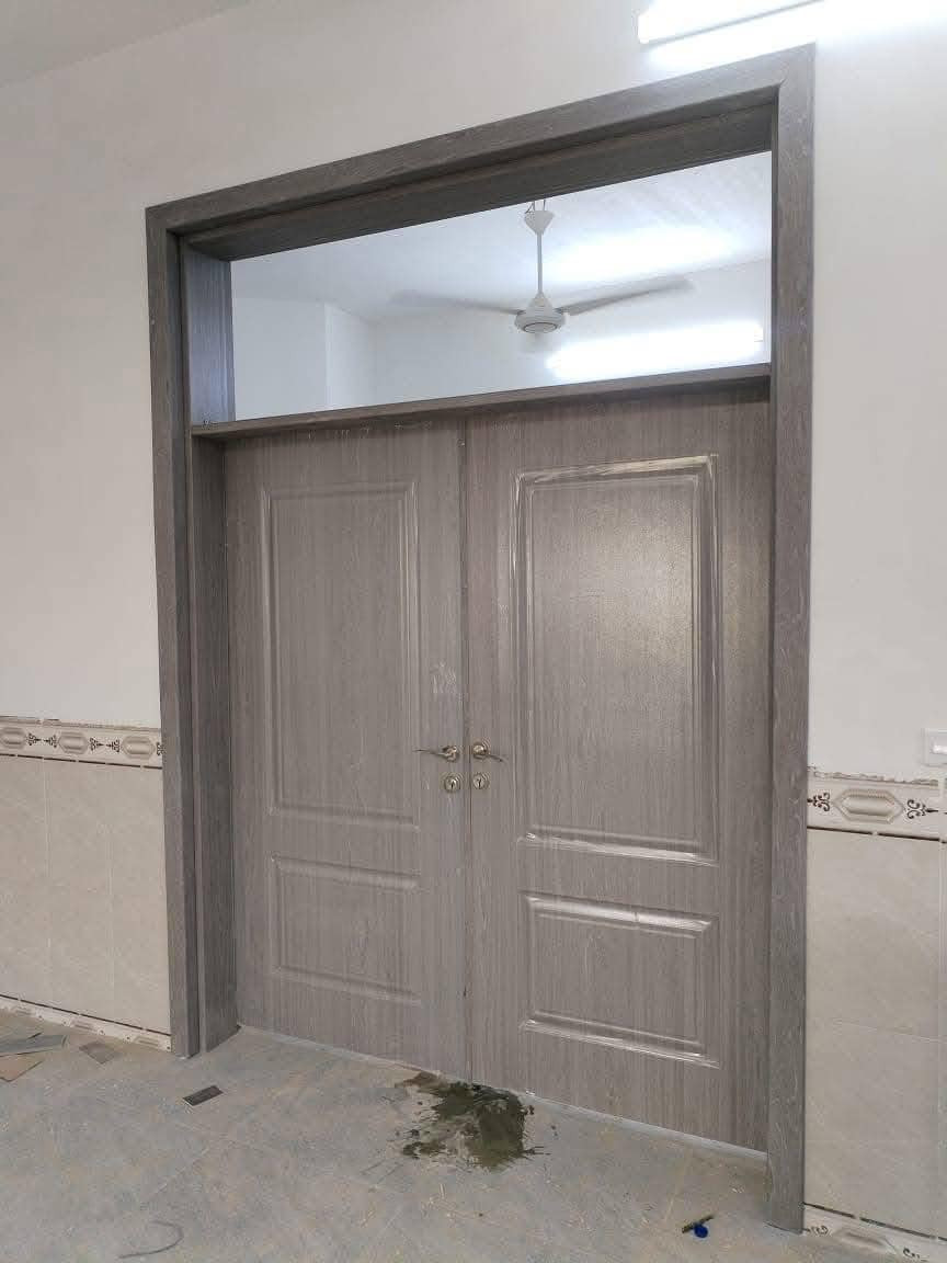 سلام عليكم عيني شرط فوم السعرملحق 150 / ستندر 130 /   معئ الشد         توصيل مجاني ***********
