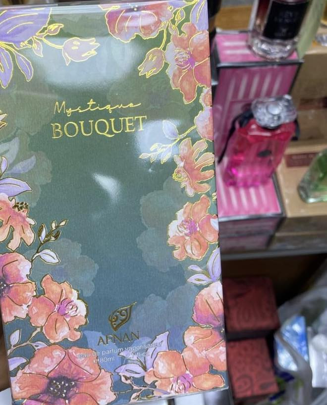 بديل فالايا دي مارلي هو مو بديل حرفيا نسخة واني عندي العطرين فكلش اميز الاختلاف وين..هو من شركة افنان العطر كلش كلش نقي اتمناكم تجربونة يابنات فخم وفوحانة رهييب ثباتية العطر وبعتباره عطر الشخصي فهي نهار كامل ابد مو من العطور المزعجة نقي جدا وشركة افنان من الشركات المعروفة بعطورها النقية ، صيفي كلش وانثوي ومن اكثر العطور الي ديجربوها البنات وكومة كومة يجيبلكم مدح💜🥹


**إذا كنت صاحب هذا الإعلان وتريد حذفه لأي سبب، رجاءا أرسل رسالة إلى الدعم الفني**