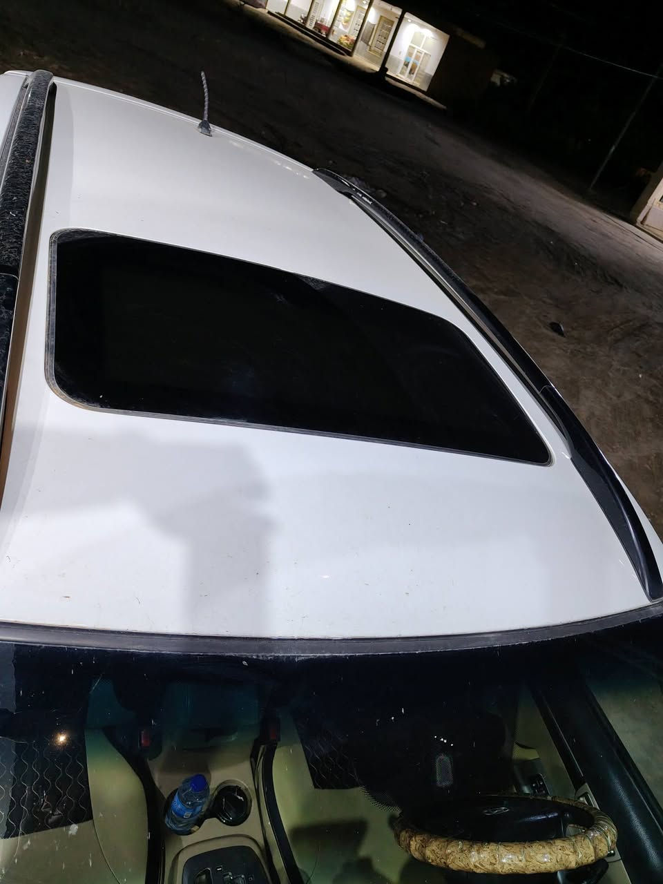 سنتافي 2012 خليجي فول مواصفات مكفوله من الصبغ والتبديل السياره جاهزه كير ومكينه وتبريد وحداديه خير من الله
فتحة سقف 
بصمة ابواب+بصمة تشغيل 
سبعه راكب
كشنات جلد
ثلاث قطع تبريد 
دفع رباعي 
شاشه اندرويد
كامره خلفيه
تحكمات بالستيرن 
مكينة اربعه سلندر 2400
المكان ذي قار سوق الشيوخ 
رقم الهاتف ***********
السعر     160$ وبي مجال
