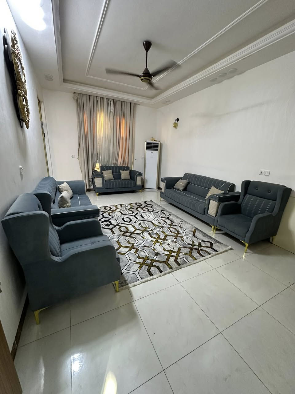 بيت للبيع🏠
المساحة 150 م 
موقع البيت/ دور الزراعة الثانية قرب شارع الريان شارع ناظم

يحتوي على استقبال صالة غرفه حمام داخلي مناور عدد 2
صحيات خارجيه

الطابق الثاني صالة وغرفتين نوم

البناء 2024

التواصل على الرقم ***********
