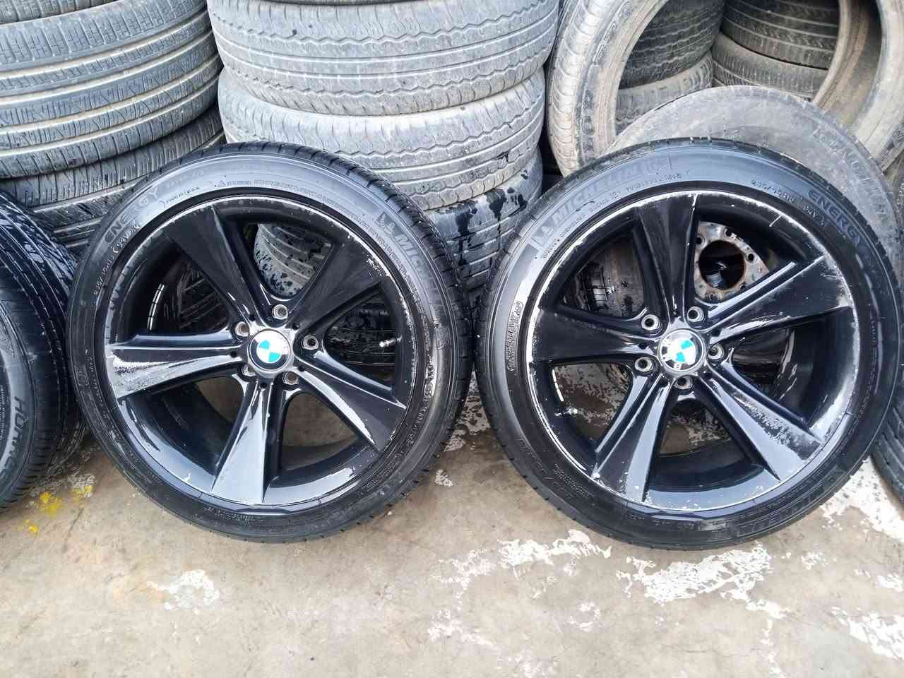 تاقم تایە ویلی هامان 18 دوو سایزی سپۆرت بەشەرت
تایەکانی لە %90 پاکن تایەکانی ئامریکیە بەشەرتی هەمو شتێک بۆ گۆرینەوە لەگەڵ هەموو ویلی دەکەم لە سلێمانیم
***********
***********
