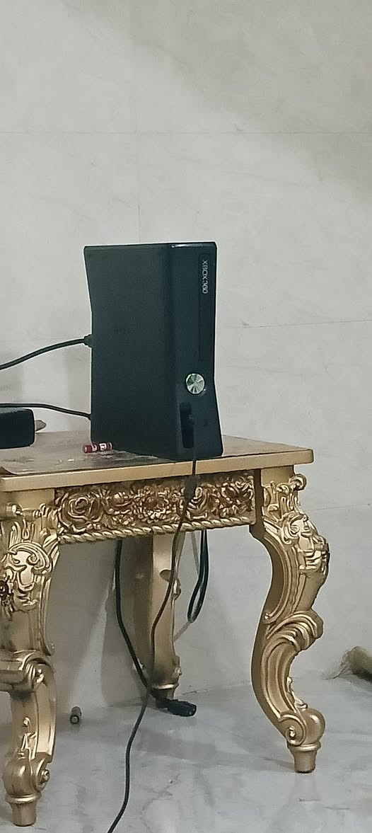 اكس بوكس 360 نضيف
السعر 125 الف 
الاتصال على الرقم 
***********
***********
