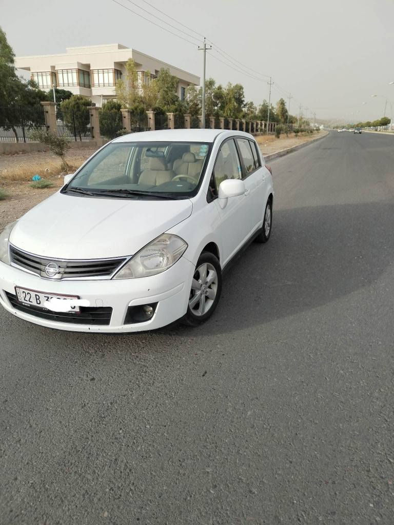 نیسان تیدا مودیل 2012 فول مواسفات ناو زەرد مەکینە گەورە هەموو شتی لەسەر بیلادی ماوە بێ سبوغ بێ لێدران رەقم سەنەوی نوێیە *********** أربيل, العراق
