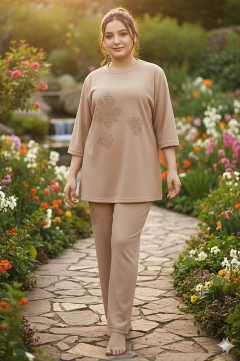 تراك نسائي قماش كنتاكي  متوفر قياس فري سايز الدرزن 64 الف توصيل جميع محافظات العراق  9 الوان واتس ***********
