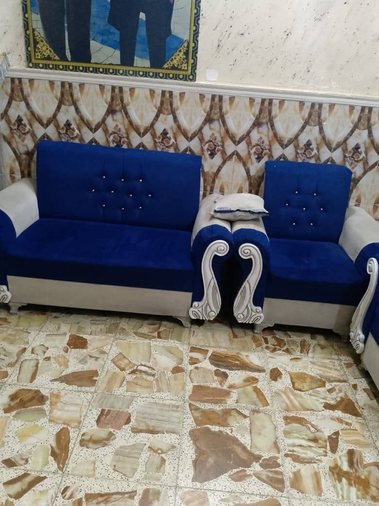 السلام عليكم ورحمة الله وبركاتة من رخصة مدير الكروب متاح اغراض منزلية للبيع
تخم قنفات تركي ٢٥٠
براد ايطالي ١٥٠
مجمدة نظيفة كلش استعمال ٦اشهر ٢٥٠
الشراي يتواصل على هذا الرقم *********** على واتساب وشكرا جزيلا
