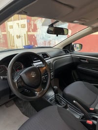 ٢٠١٨ • بدون صبغ • ماشي ٩٥٠٠٠