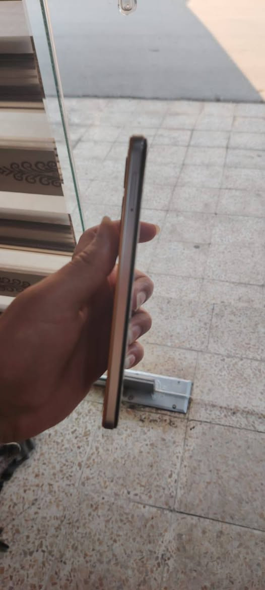 تكنو سبارك كو 2023
ذاكرة 64
رام 4
للبيع السعر 50 قفل


**إذا كنت صاحب هذا الإعلان وتريد حذفه لأي سبب، رجاءا أرسل رسالة إلى الدعم الفني**