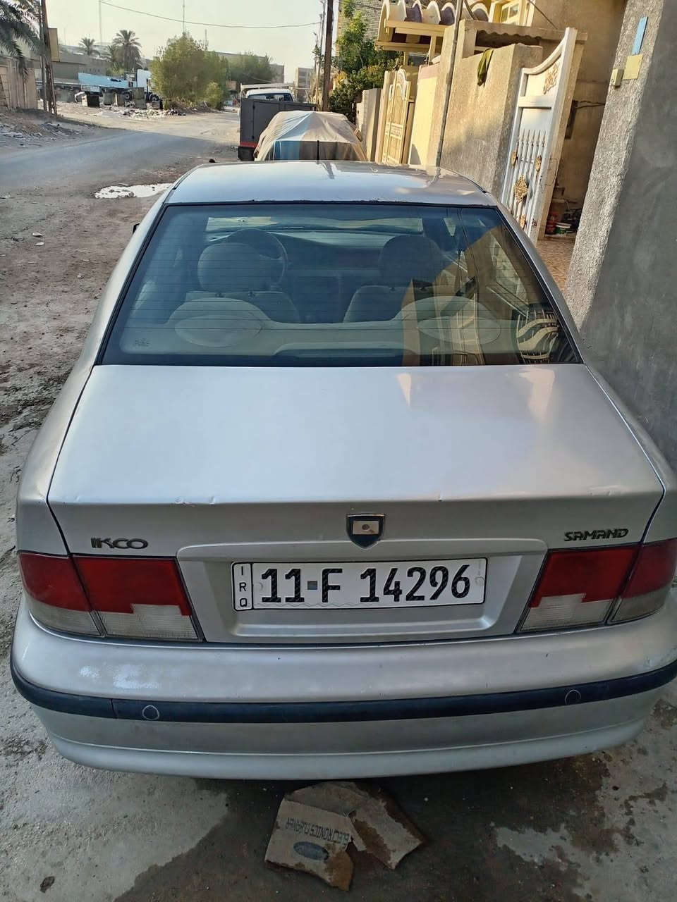 السلام عليكم. اخوان مكلف بل النشر. رقم راعيها جوه سمند ١٢. جاهزه محرك وكير وتبريد. وحداديه. امامي وخلفي جديده.  رقم بغداد بسمي. سنويه لل٣٠ بدون ضربه السياره. بيها جراد مثل ما موضح بل الصور.  السعر ٤٥ وبيها مجال مكانها حله. مركز  للاتصال ***********
