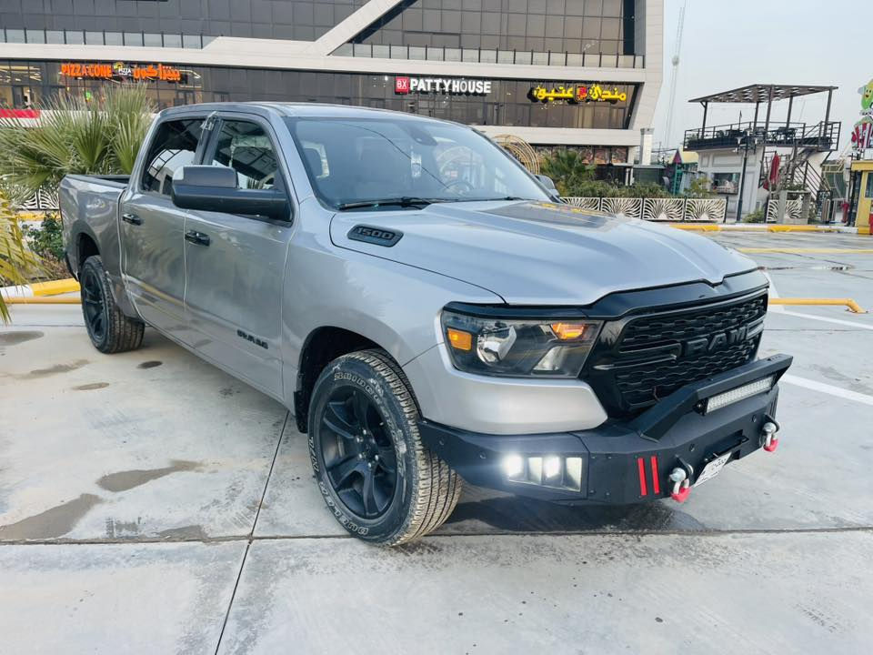 سلام عليكم 
رام موديل 2023 
فول عدة الفتحة
صبغ عام بجم كبس 
بدون دواخل 
السيارة بدون رقم 
هزة جديدة 2027
فئة بك هورن 
باب طول 
بدي قصير 
شاشة تيسله 
ماشية 45
مكينة 8 اسلندر 
تعديل علية دعاميات 14 ورقة اخذتهن 
غراضها كلها جديدة 
تخم تاير تخم ويل 
المكان ديالى بعقوبة الجديدة 
الاستفسار *********** واتساب هم موجود 
السعر 213 ورقة وبيها مجال شي قليل 
ارخص من هيج بعد ماكو
