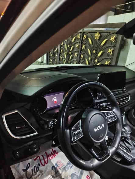 تحيه طيبه السلام عليكم ورحمة الله وبركاته
كيا سليتوز 2023
فول مواصفات عده فتحه
سونار مع صور حادث 
ماشيه ١٨ الف ميل
مكينه 1600 تيربو 
بصمه تشغيل
بصمه أبواب
داخل جلد اسود
توقف تلقائي
فور ويل
تحديد مسار
قياده ذاتيه
ايكو اقتصادي
نطقه عمياء وتحديد مسار وكاميرا 
تحكم ستيرن
شاشة كبيرة
تبريد أمامي خلفي
هند بريك بصمه
مانع انزلاق
تدفىه كشنات
رارد جابني
قياده ذاتيه
مثبت سرعه
ويل كب
اشاير بالمري
كرسي كهربا
اوتو هولد ومانع انحدار ونظام نزول منحدرات
فول عده الفتحه قماره اسود تلوكر
رقم اربيل جديد وكاله او تحويل مظمون.
السعر 155ورقه بي مجال 
اي اسفستار رقم صاحب السياره
*********** 
مكان بغداد كاظميه
غير متواجد على الفيس
