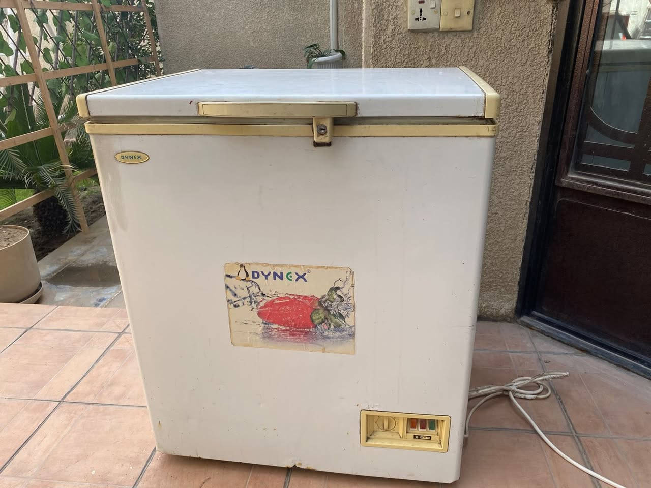 جمعه مباركه على الجميع
مجمده للبيع استعمال سنه واحده فقط نظيفه ومابيه اي مشكله وتجميده ممتاز للبيع بسعر 150 الف مكاني بغداد حي الجامعه

للتواصل خاص او ***********
