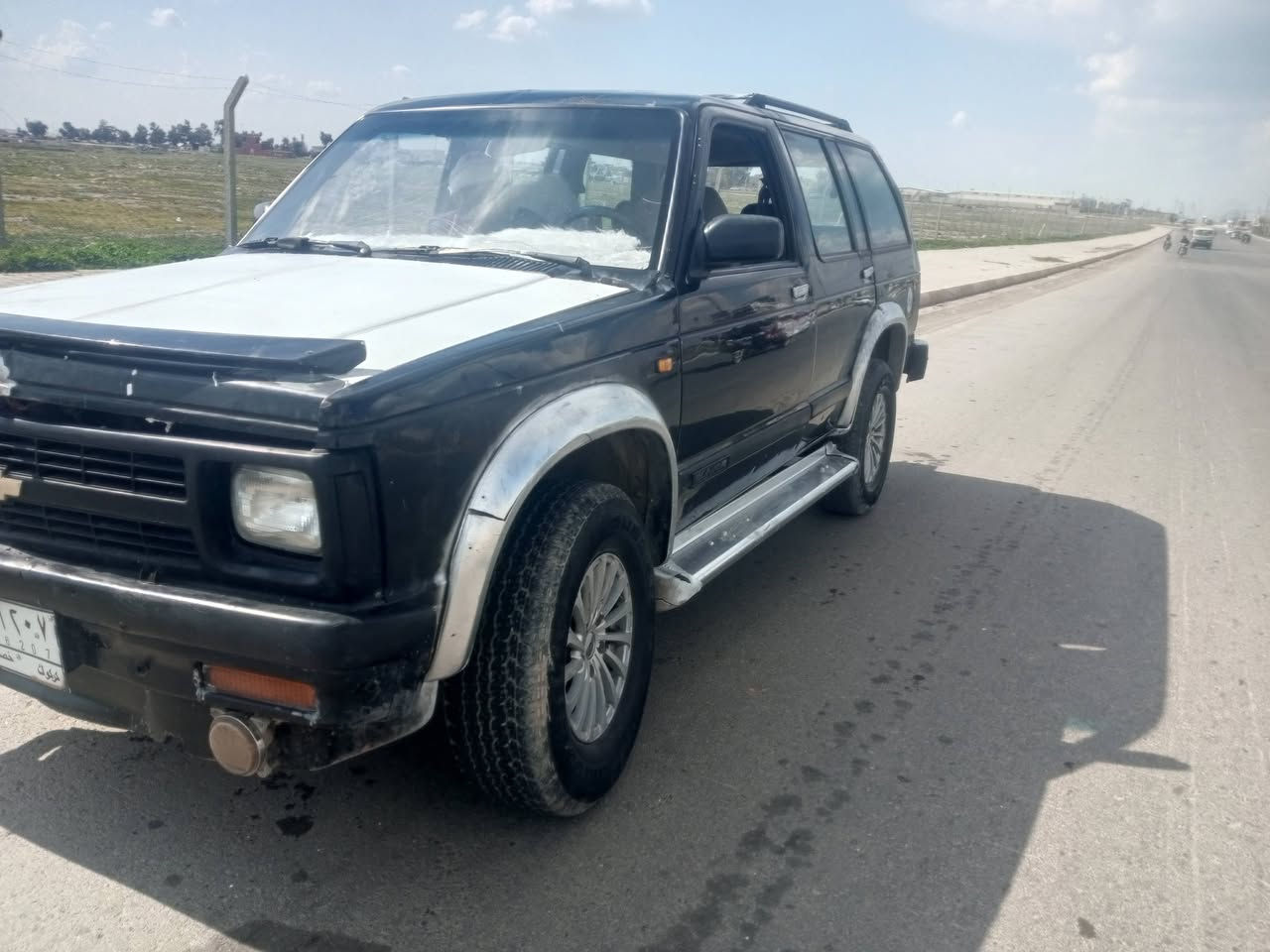 سلام عليكم سياره كير محرك بطه السياره بسمي موديل 92 سعره 23 ورقه وذا اكو مراوس بيكم هم اروس مكاني كركوك  ***********
