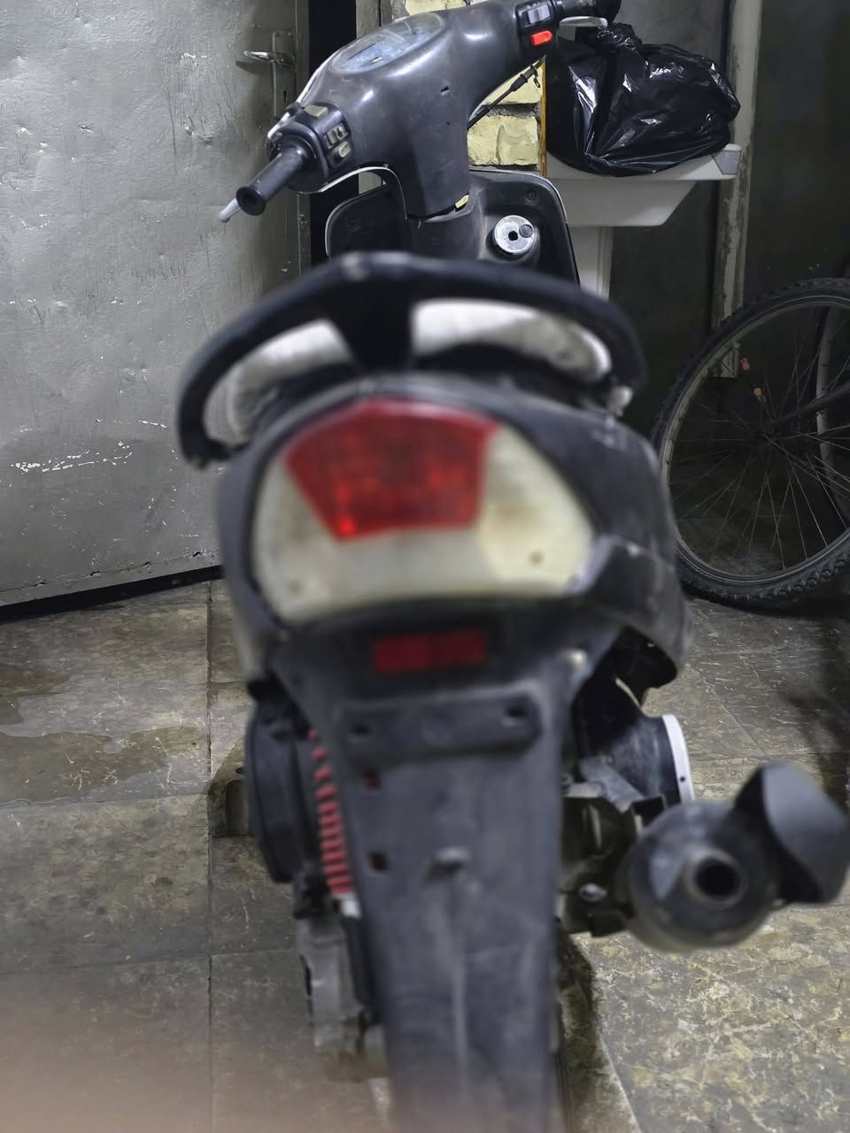 للبيع ماكس منغولي شغاله نكره سلف مكينه مبدل بيها بستم مفتوحه مره وحده فقط  بوشه بلاديه ٤٩ شلعه او معدل مكان الدراجه بغداد البياع حي تراث***********
