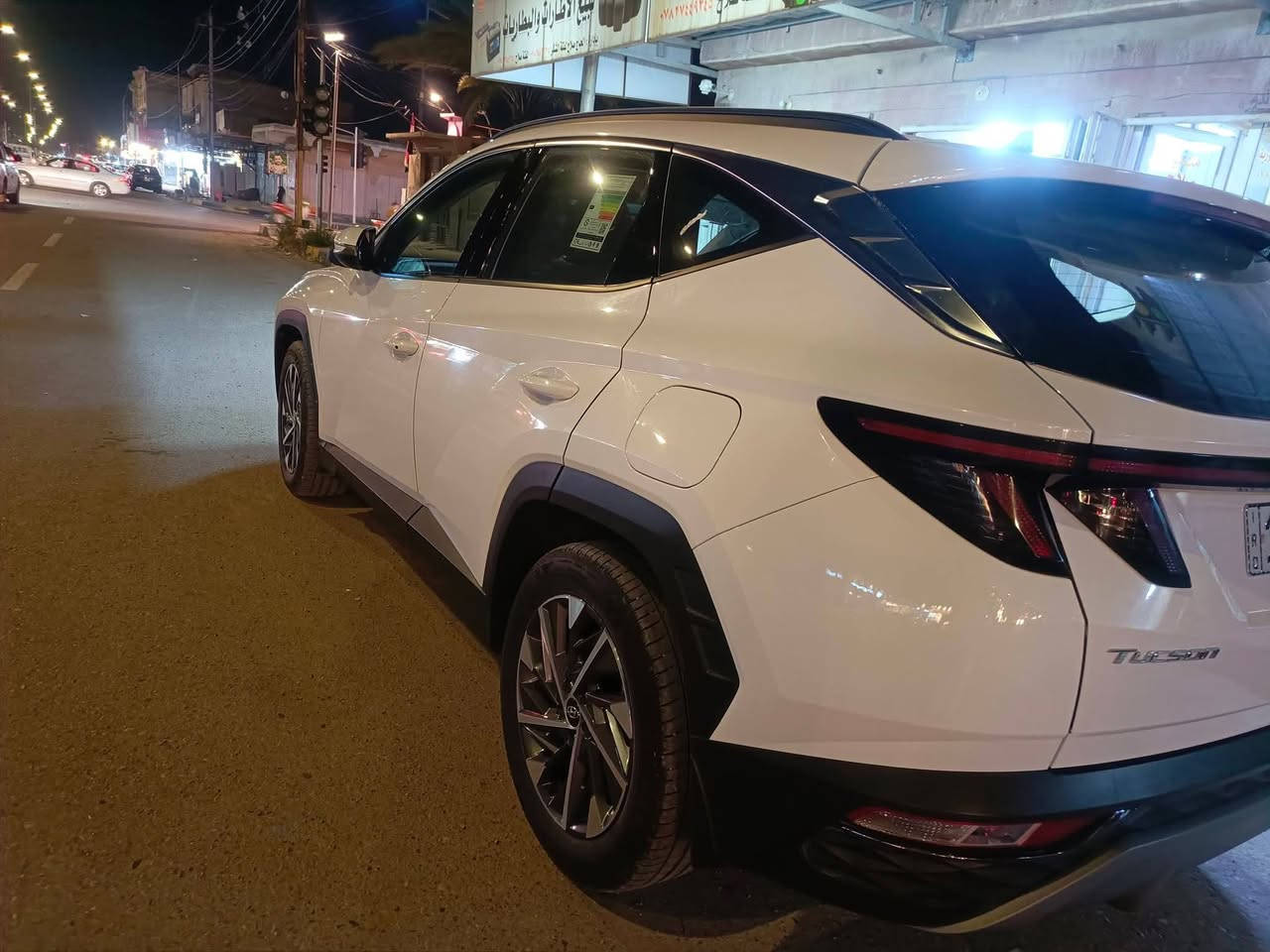 توسان 24 خليجي كفالة عامة
محرك دوش 2000 بحالة الوكالة 
رقم بغداد داخل لونين فول ماعدى البانوراما 
المكان/ كربلاء
السعر 215
***********
