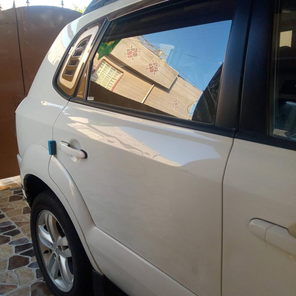 بيع سريع  مستعجل عندي ضرف 
توسان 2009خليجي 
رقم بغداد إنگليزي بأسمي 
السعر / 95 وبيه مجال 
اتصال او وتساب 

***********
