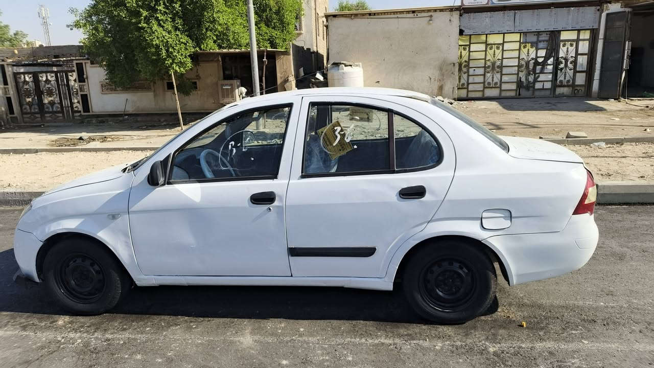 السلام عليكم مرخصت صاحب الكروب
سياره طيبه مديل 2012
بسمي سنويه 2030
محرك وكير خير من الله 
حداديه زينه 
سياره كامله تبريد ثلج🥶
مكان ناصريه مركز  
رقم ***********،
