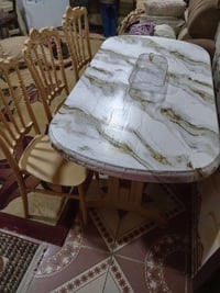 ميز طعام • ٣ كراسي • جرف الملح