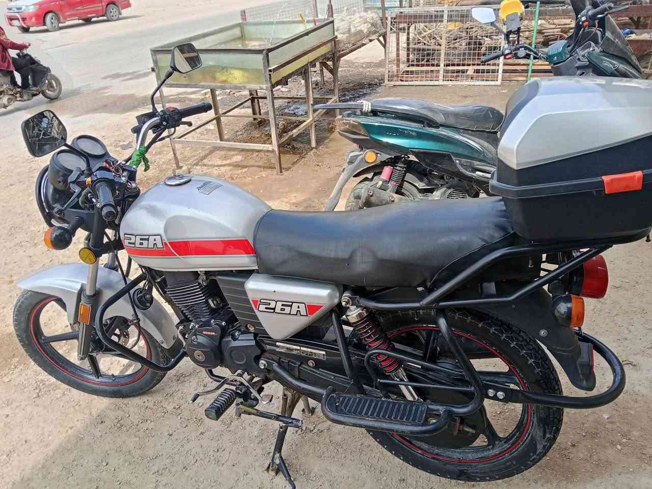 السلام عليكم
دايون نفخ مديل 2022 اوراق اصواليه دراجه جاهزه وكامله ما بيها كل نقص السعر مليون و500  مكان كربلاء حي الاطارات رقم ***********
