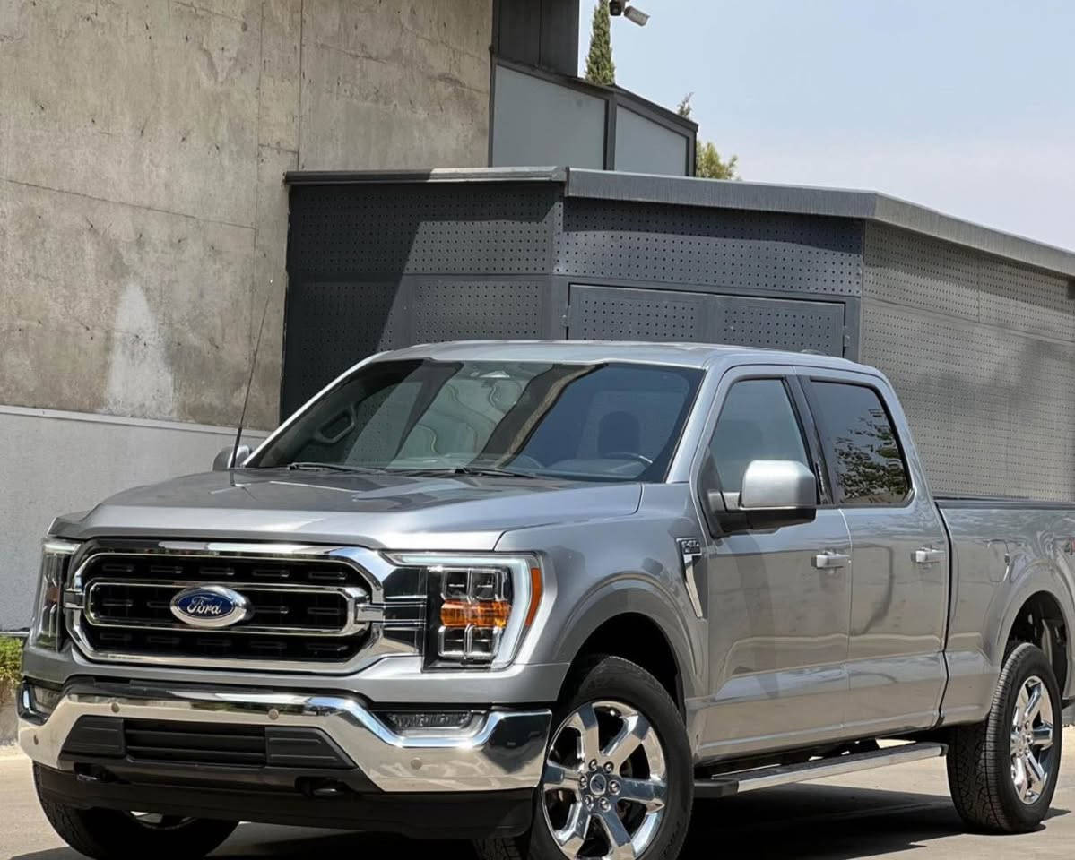 بسم اللە الرحمن الرحيم 

فورد اف 150 Xlt  
موديل 2023

رقم السياره السليمانيه 
اللون سلفر

كير اوتوماتيك  ١٠ نمر 

شاشه  تدعم ابل كار بلي واندرويد اوتو 
تبريد ضمان ثلج
السيارە مكفول من كير ومحرك 

محرك 8 سلندر بدون توربو مرخوب 
‏4X4 دفع رباعي 
داخل بيجي 
رادارات كامله امامي خلفي 
رادار نقطه عمياء 
كامره  خلفيه  دوارة

السيارة بدون صبخ صور حادث موجود 
و
شرط كلە بيلادي  
سعر 265ورقة


**إذا كنت صاحب هذا الإعلان وتريد حذفه لأي سبب، رجاءا أرسل رسالة إلى الدعم الفني**