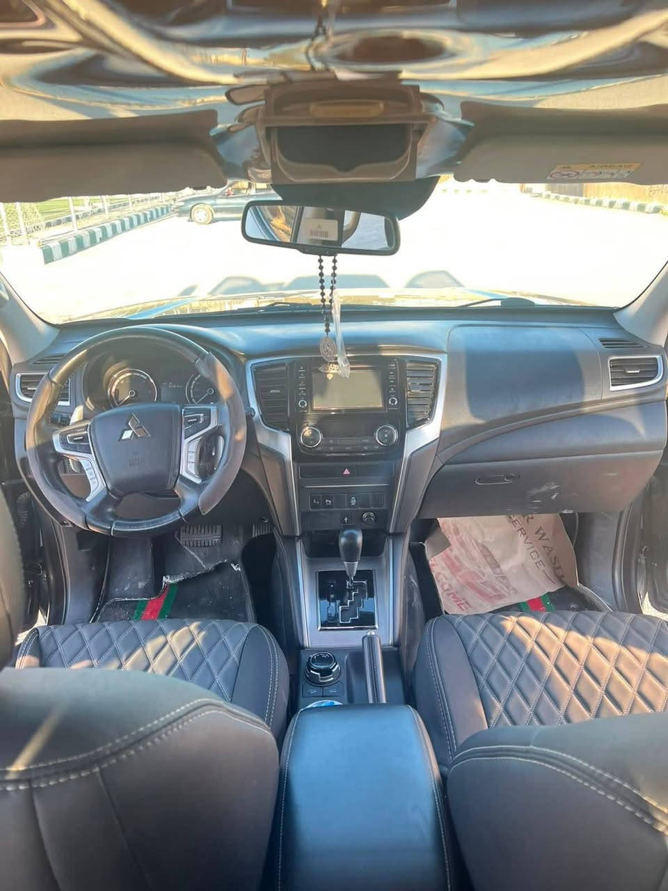 دفعه 3500
بكم ميستوبيشي 1200 سبيرتيرو2022  

فحص كامل 7 جيد

  178 حصان
0781336086
ترخيص سنة كاملة ممشى قليل 120 الف فقط

دفع رباعي دفلوك  • جير اتوماتيك - توبترونك• فرش جلد
• شاشة لمس • كاميرا خلفية • كرسي السائق
كهرباء
• بصمة تشغيل • نظام الدخول من غير مفتاح
• اضوية زينون / ليد • تكييف مركزي
• فتحات تكييف خلفي لمتيد
• مري طوي كهرباء
• مكيف لمس • غيارات عالستيرنج - جير شفتر
• تحكم ستيرنج • مثبت سرعة
• مانع انزلاق • وسائد هوائية
• دعاسات جانيبة • زجاج كهرباء بور ستيرنج
• جنط 18 الأصلي
• سنترلوك• زجاج خلفي ملون اصلي
differential k, ال ال اي
• USB - AUX - Bluetooth
• خاصية التحكم الصوتي من خلال المقود Voice
Command
• نظام الفرامل المانعة للانزلاق ABS •
• .إضافات اخرى
• للاستفسار 0781336086 عمان, محافظة عمان


**إذا كنت صاحب هذا الإعلان وتريد حذفه لأي سبب، رجاءا أرسل رسالة إلى الدعم الفني**