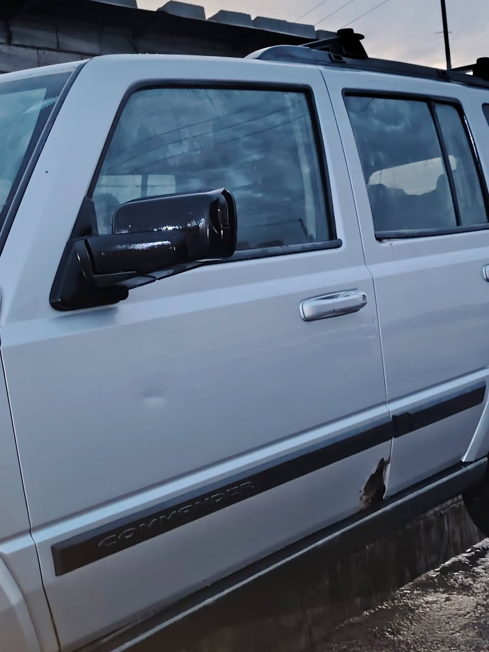 سلام عليكم سياره جيب للبيع مديل 2007 رقم نگليزي بصرة
سعر 70وبيه مجال مكاني بصرة هارثه رقم الهاتف ***********
