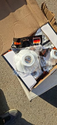 هولدر اسعار تفليش وجوده عاليه التعباء ١٢٠ ق كل هاذه وبسعر ٤٠٠ بس الكمي...