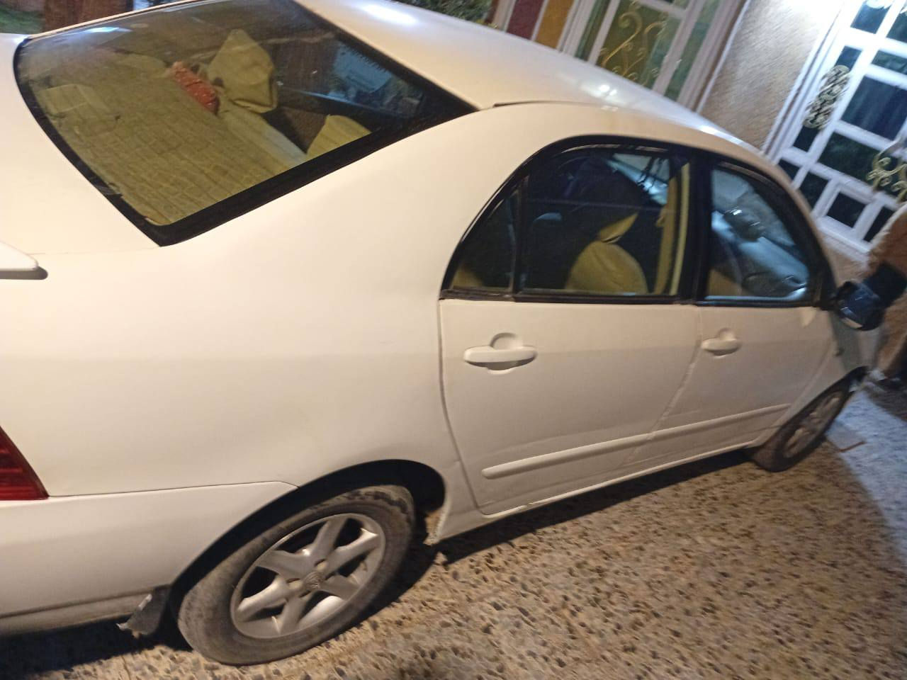 سلام عليكم كورله بيكاجو موديل 2005بغداد باسمنه مصبوغه عام بيها ضربات مكينه كير حلوات تبريد شغال بس تربط السعر 46 العنوان بغداد *********** العبيدي
