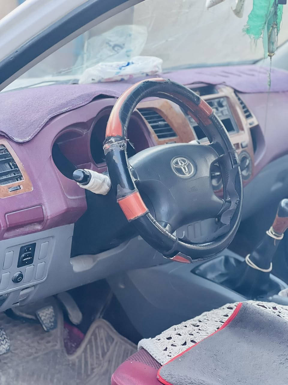 السلام عليكم
تويوتا 2009 رقم واسط مشروع وطني 
سياره كفاله عامه تحويل ثاني يوم 
رقم واسط مميز دشبول احمر 
شاصي 19 سياره مفوله 
***********
***********
