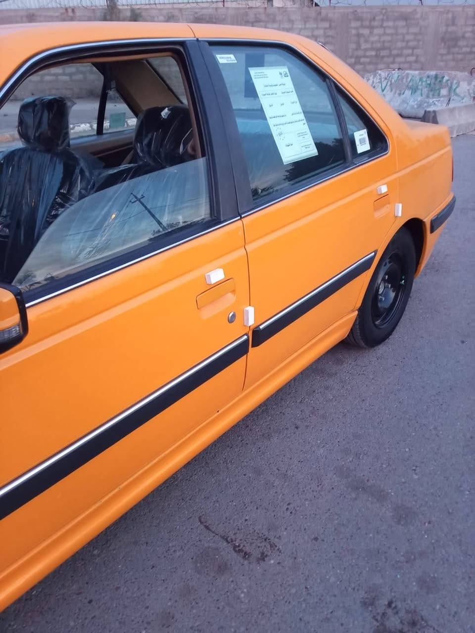 للبيع بيجو بارص 18
مكفوله من ضربه وصبغ ولتبديل 
ماشيه 59حقيقي سيارة جديده مكينه كير صدر
اي نقص ما بيها رايدها 63وبيها مجال بسيط 
مكاني شهداء البياع شراي أتصل ***********
