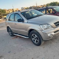 تخم تاير  كيا سورنتو2006 صدر وره كدام  مكينه جديد  كير جديد بسمي  بيع ...