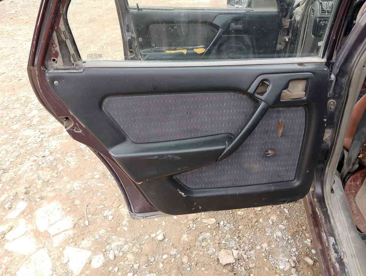 وبل فكتره حجم 16رقم ديالي وضع شركة بس دوسات ودواير طخم تاير مكان موصل السعر 28 رقم ***********
