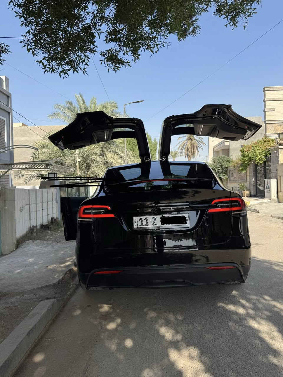 تسلا موديل X
سنة الصنع 2023 
عدد الاحصنة: 670 حصان 
البطارية: long range 560km
القطع المتضررة: قطعة واحدة جاملغ امامي مستبدل 
السعر:39000$
صور الضرر وصور السيارة كاملة موجودة 
التواصل: ***********
