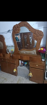 غرفه نوم خشب الاصلي للبيع نضافته 80 السعر 500وبيه مجال قليل الشراي يتص...